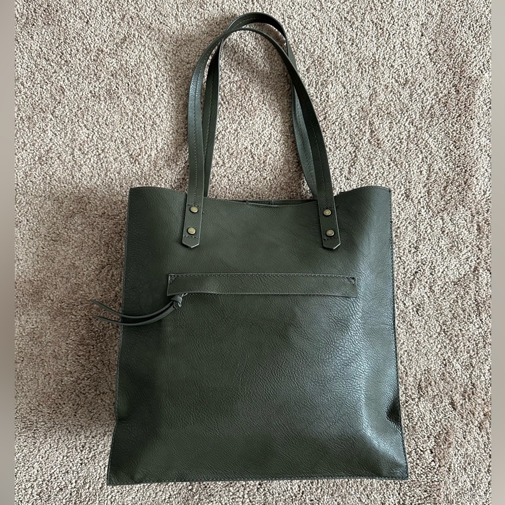 NWOTs Universal Thread Dark Green Faux Leather Tote Bag